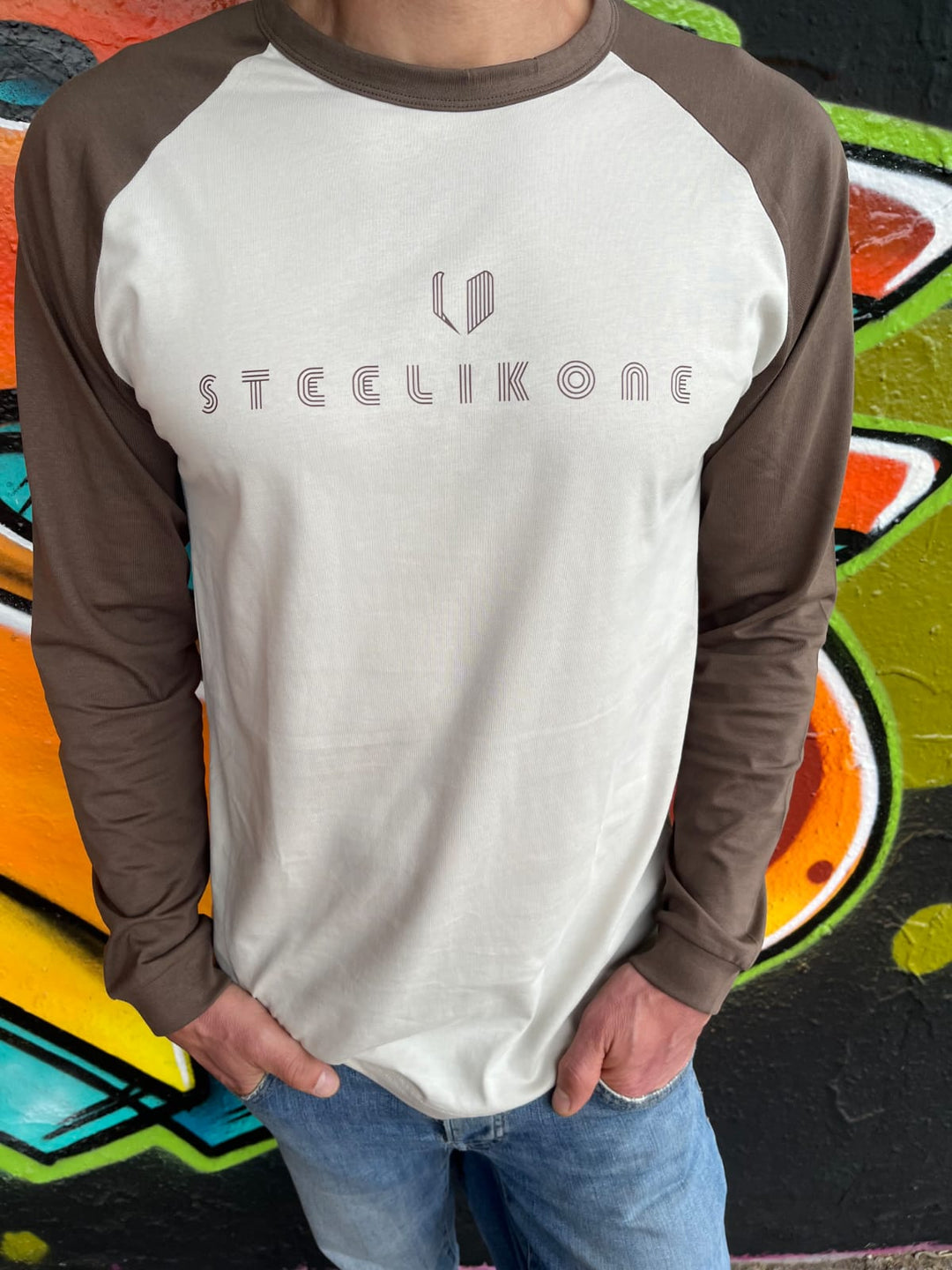 RETRO LONGSLEEVE