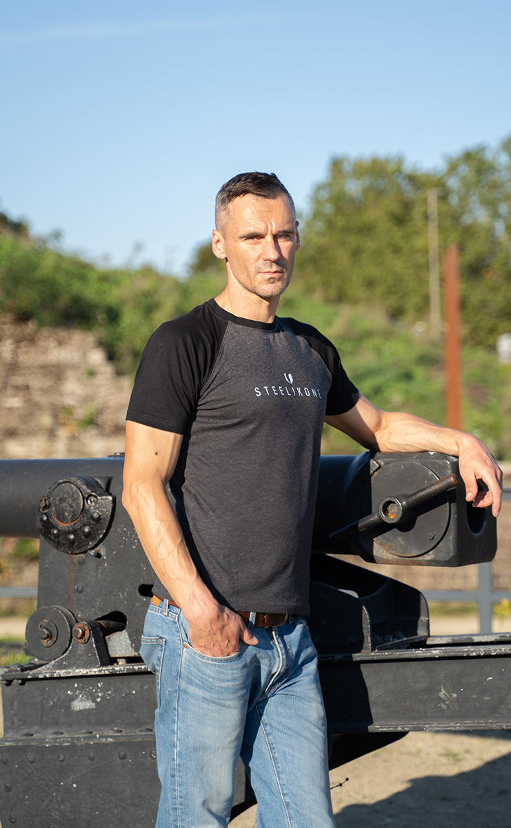 T-Shirt - STEELIKONE CONTRAST